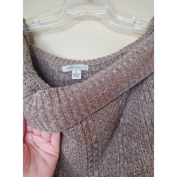 CozyCasual Chunky Knit off-the-shoulder Sweater, Women's Large - Picture 3 of 11